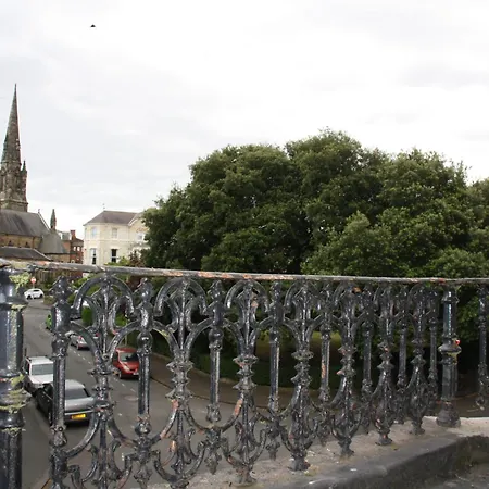 Grosvenor First Floor *