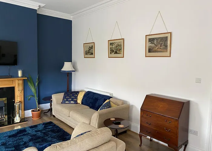 Grosvenor First Floor * Scarborough