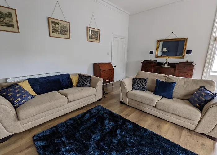 Grosvenor First Floor