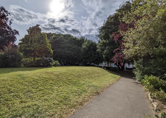 Grosvenor First Floor * Scarborough